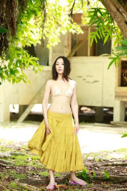 中国裸体丰满女人艺术照